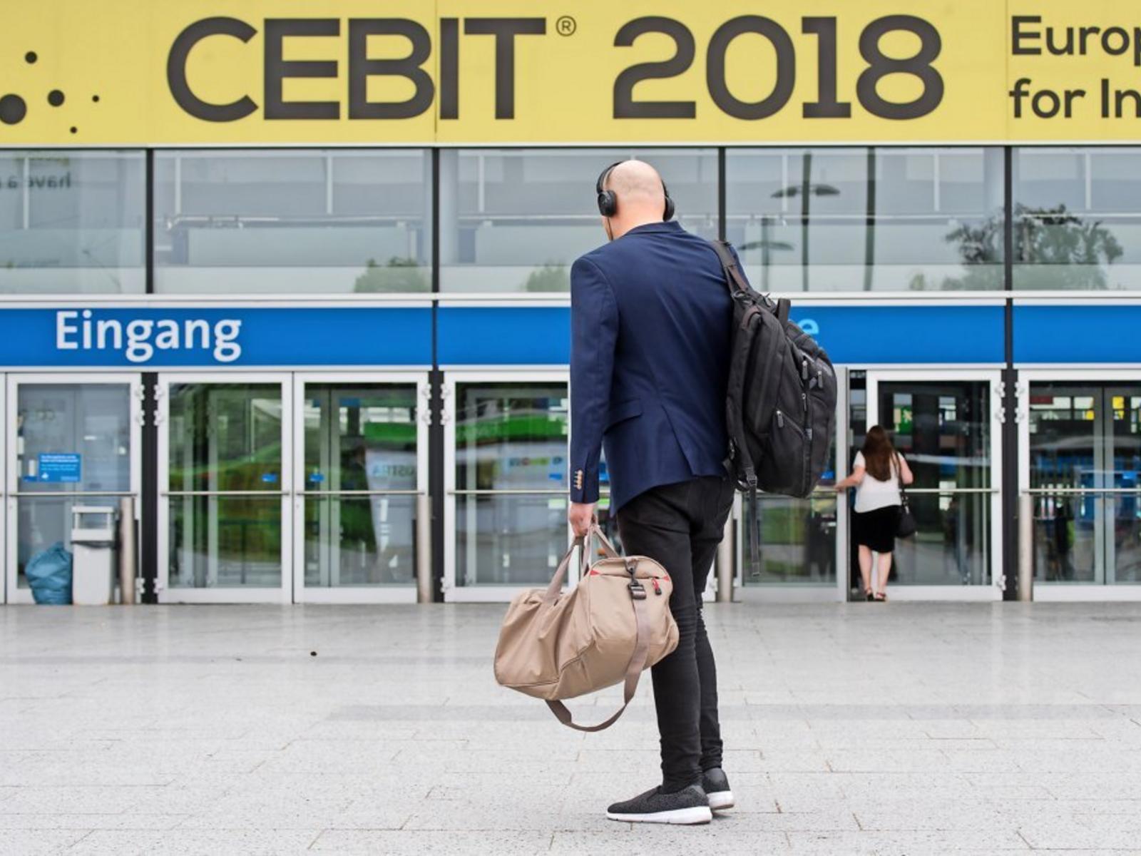 Cebit - HD Wallpaper 