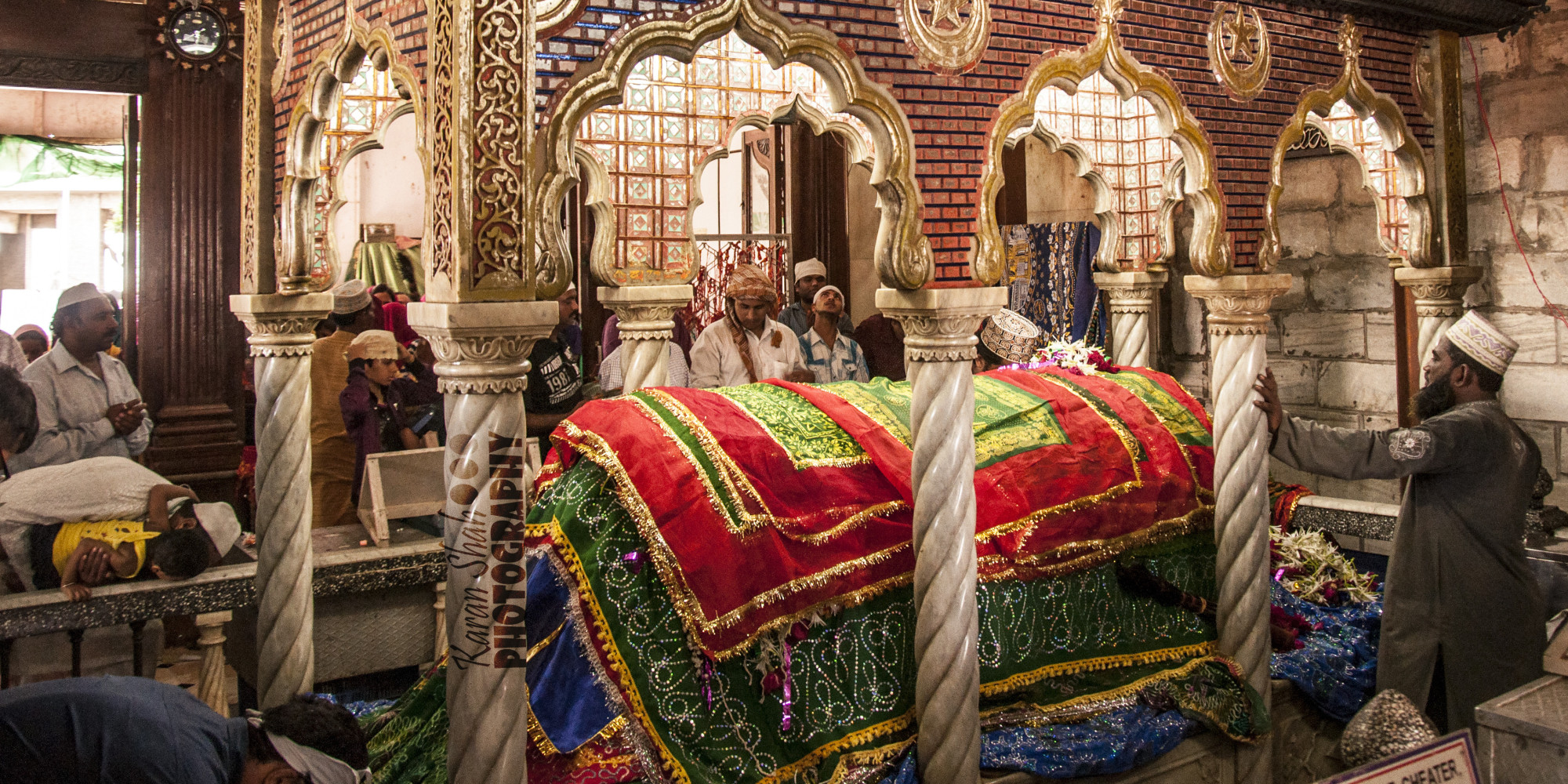 Haji Ali Dargah Facts - Inside Haji Ali Dargah Mumbai - HD Wallpaper 