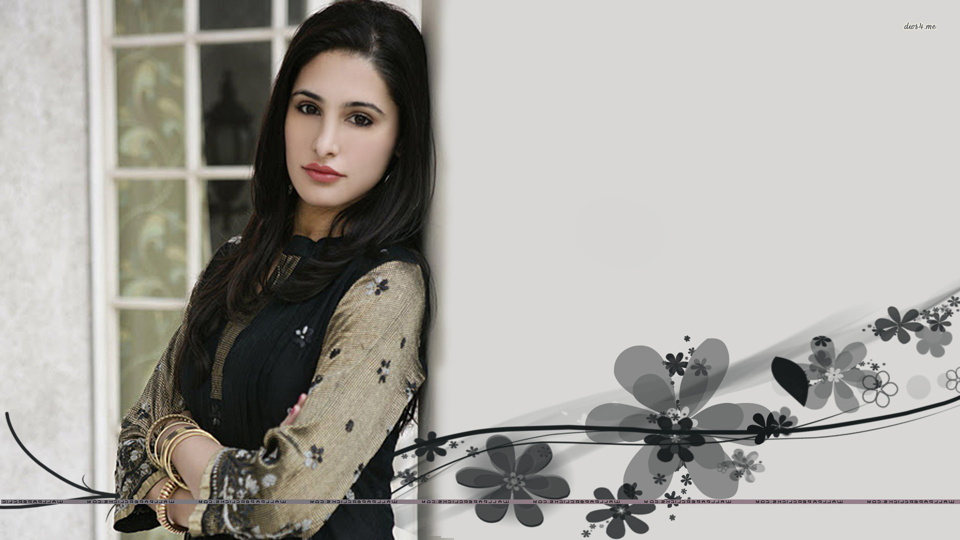 Nargis Fakhri - HD Wallpaper 