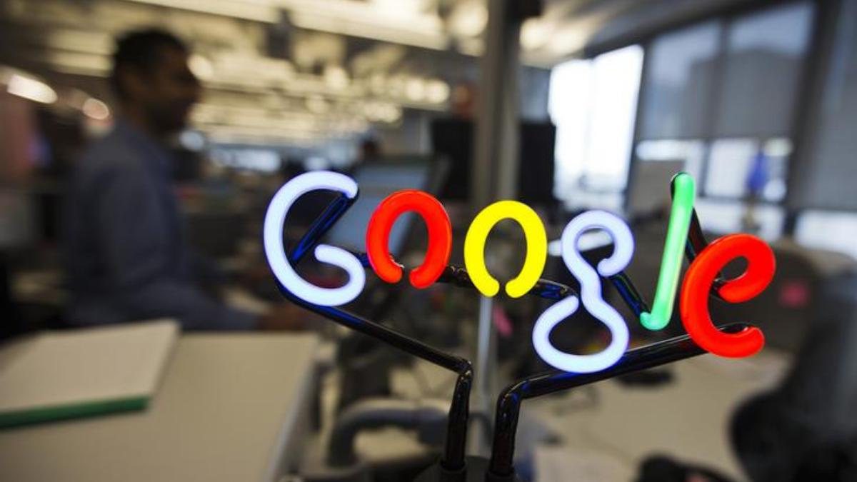 Google Train Its Employees - HD Wallpaper 