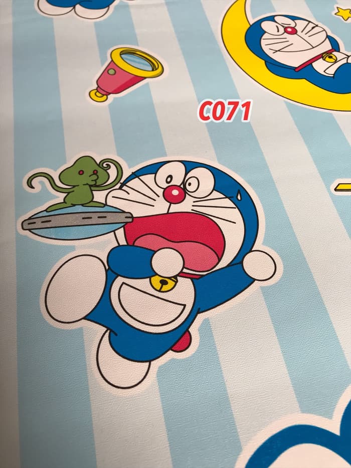 Doraemon Di Tembok - HD Wallpaper 