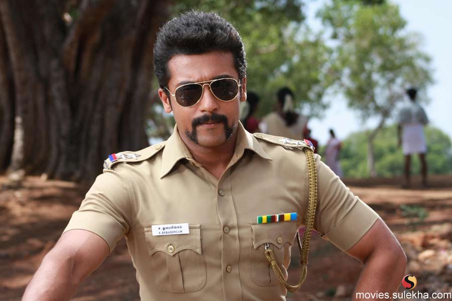 Tamil Actor Surya Wallpaper - Surya In Singam Stills - HD Wallpaper 