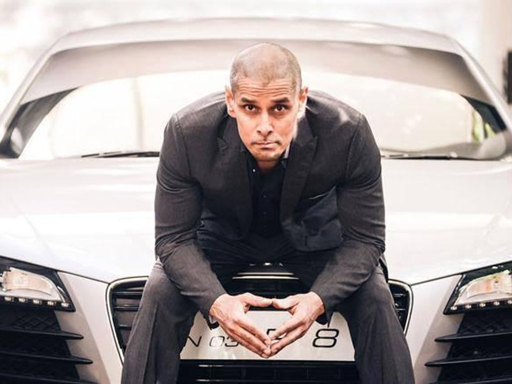 Salman Khan And Vikram - HD Wallpaper 