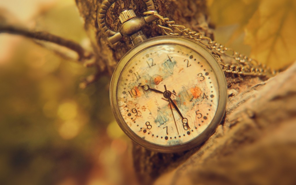 Vintage Clock - HD Wallpaper 