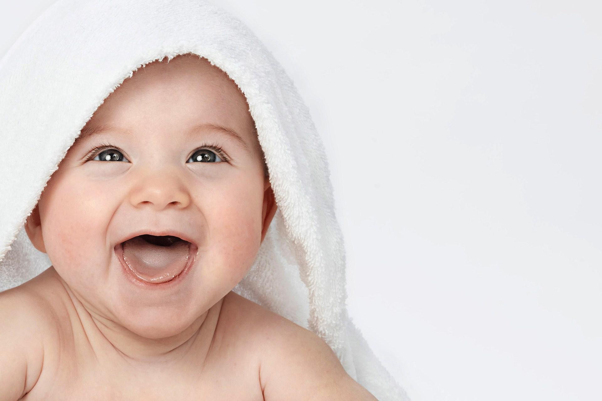 Hd Cute Baby Fullscreen Wallpaper - High Resolution Boy Baby Hd - HD Wallpaper 