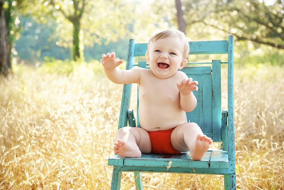 Baby Sitting On Blue Wooden Chair, Adorable Happy Baby, - Baby Sitting On Chair - HD Wallpaper 