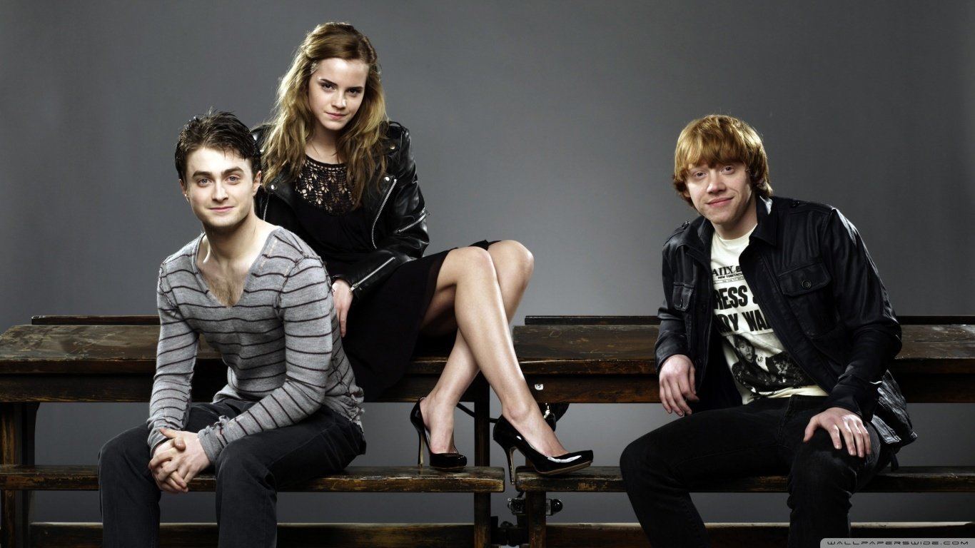Rupert Grint And Emma Watson And Daniel Radcliffe - HD Wallpaper 