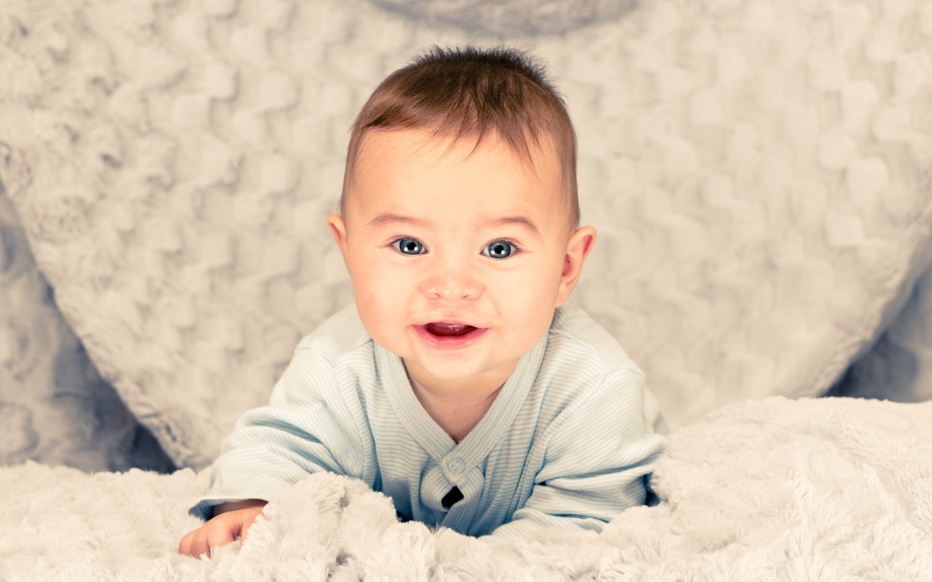 High Resolution Baby Posters Hd - 1920x1200 Wallpaper High Resolution Baby Posters Hd - 1920x1200 Wallpaper