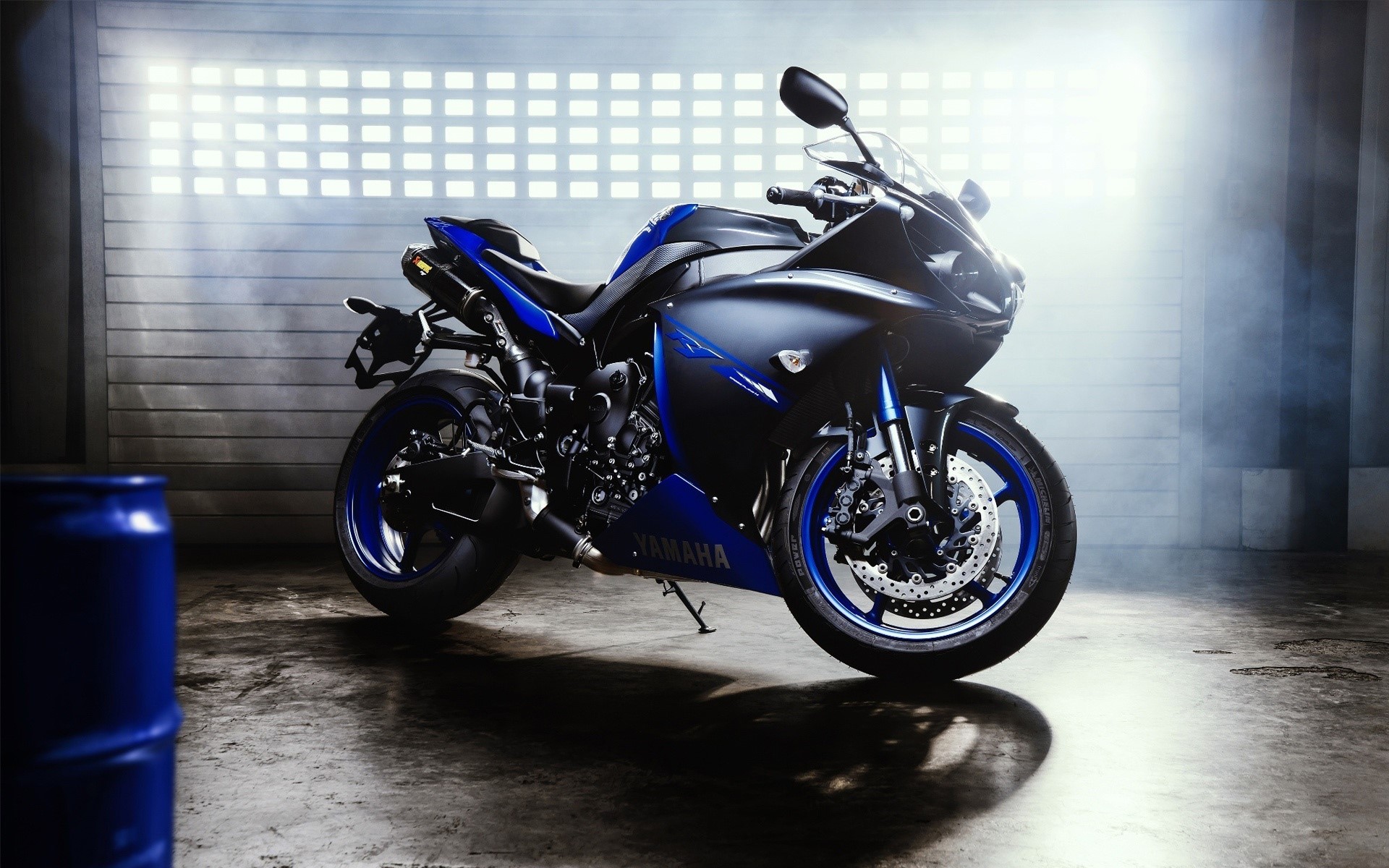 Yamaha Yzf R125 Wallpaper Hd - HD Wallpaper 