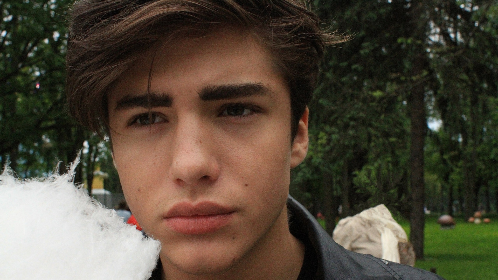 Wallpaper Roma Acorn Youtuber Face Close-up - Пухлые Губы У Парней - HD Wallpaper 