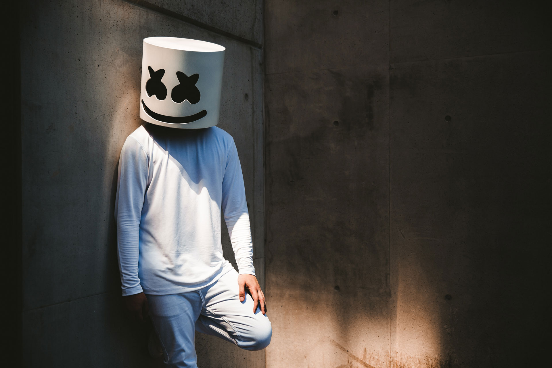 Marshmello Alone - HD Wallpaper 