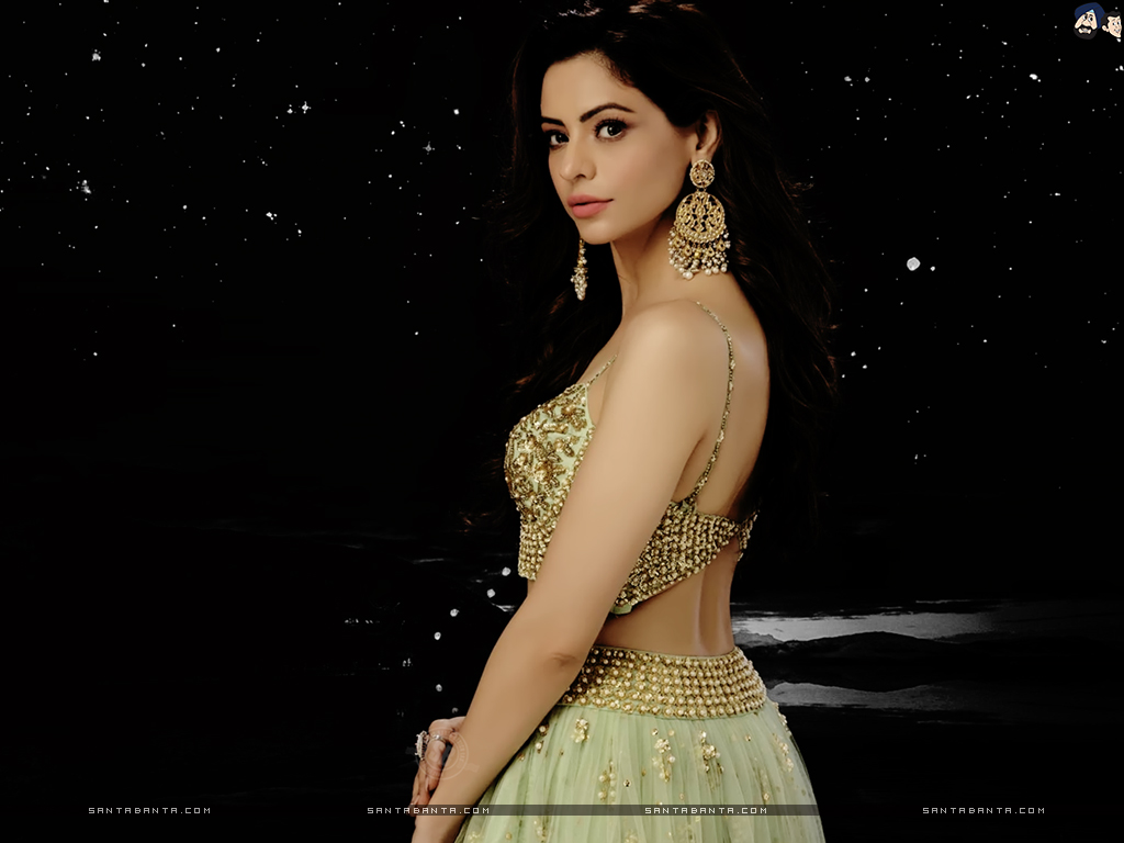 Aamna Sharif - Aamna Sharif As Komolika - HD Wallpaper 