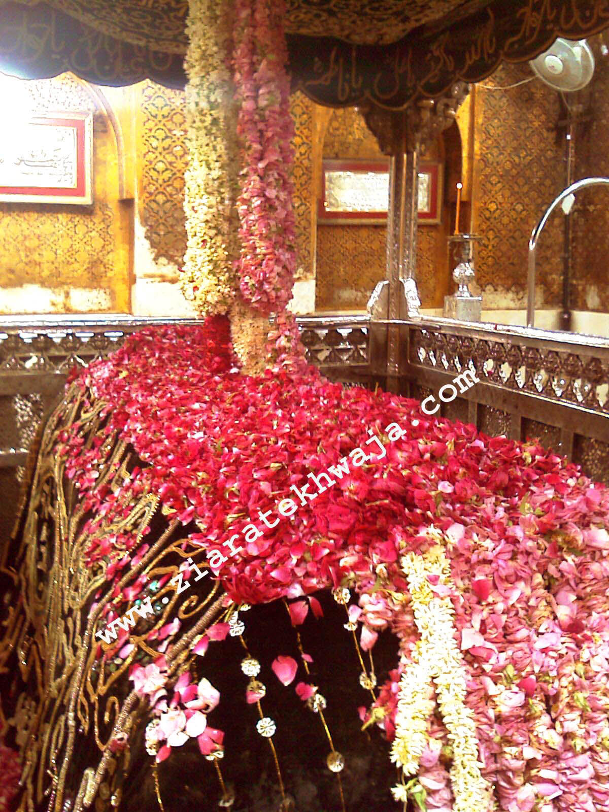 Ajmer Sharif Dargah Inside - 1200x1600 Wallpaper Ajmer Sharif Dargah Inside - 1200x1600 Wallpaper