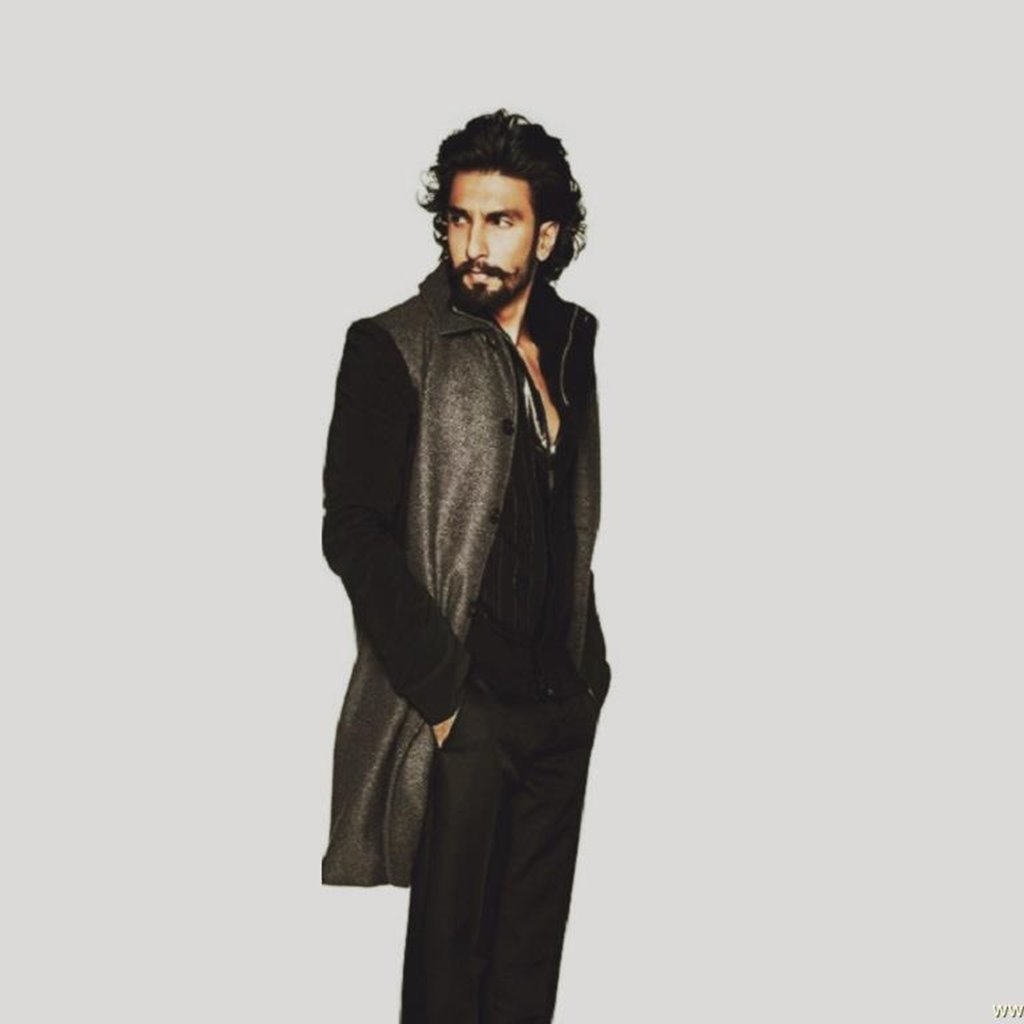 Standing - HD Wallpaper 