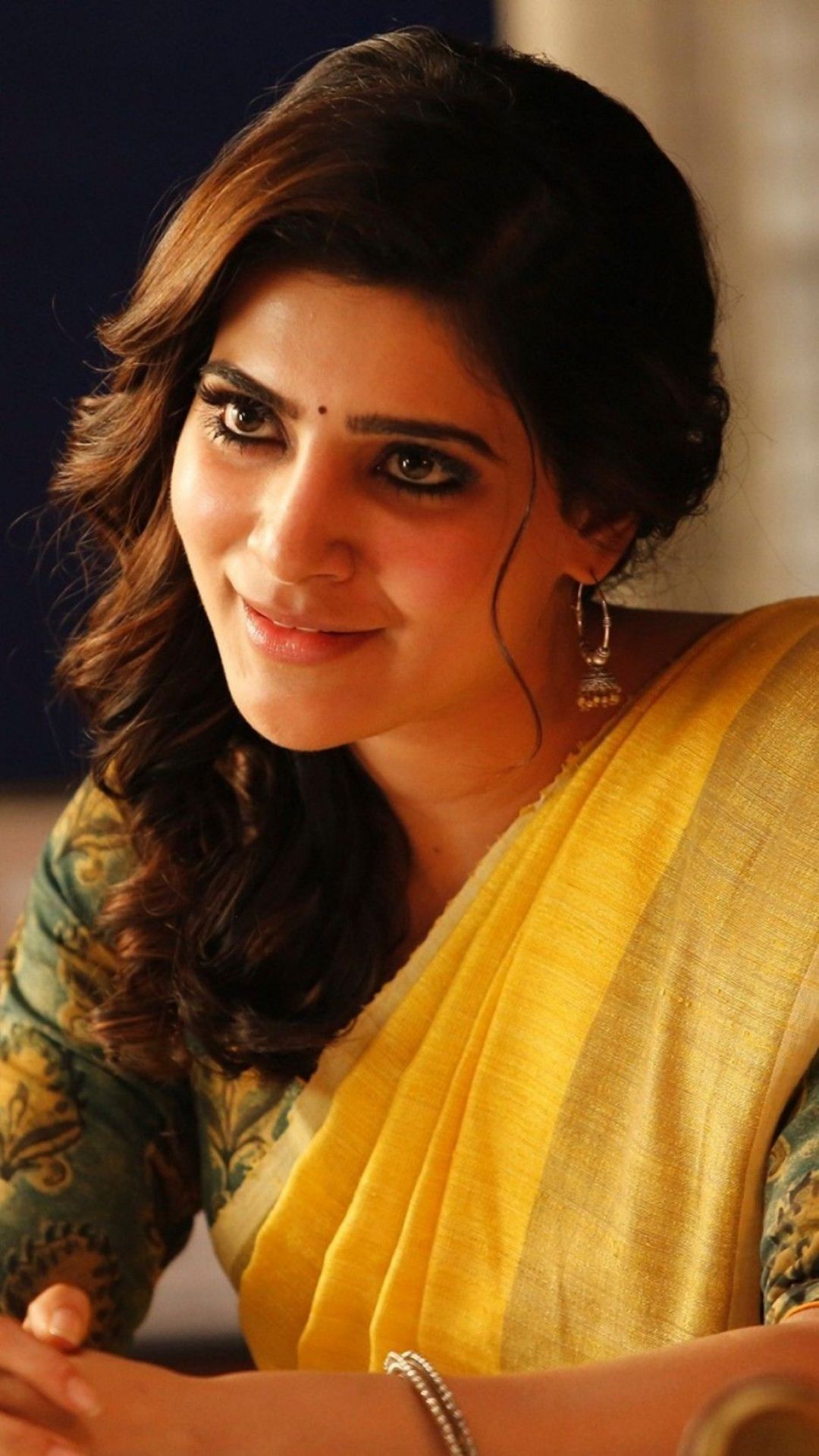 Android, Iphone, Desktop Hd Backgrounds / Wallpapers - Samantha Ruth Prabhu In Abhimanyudu - HD Wallpaper 