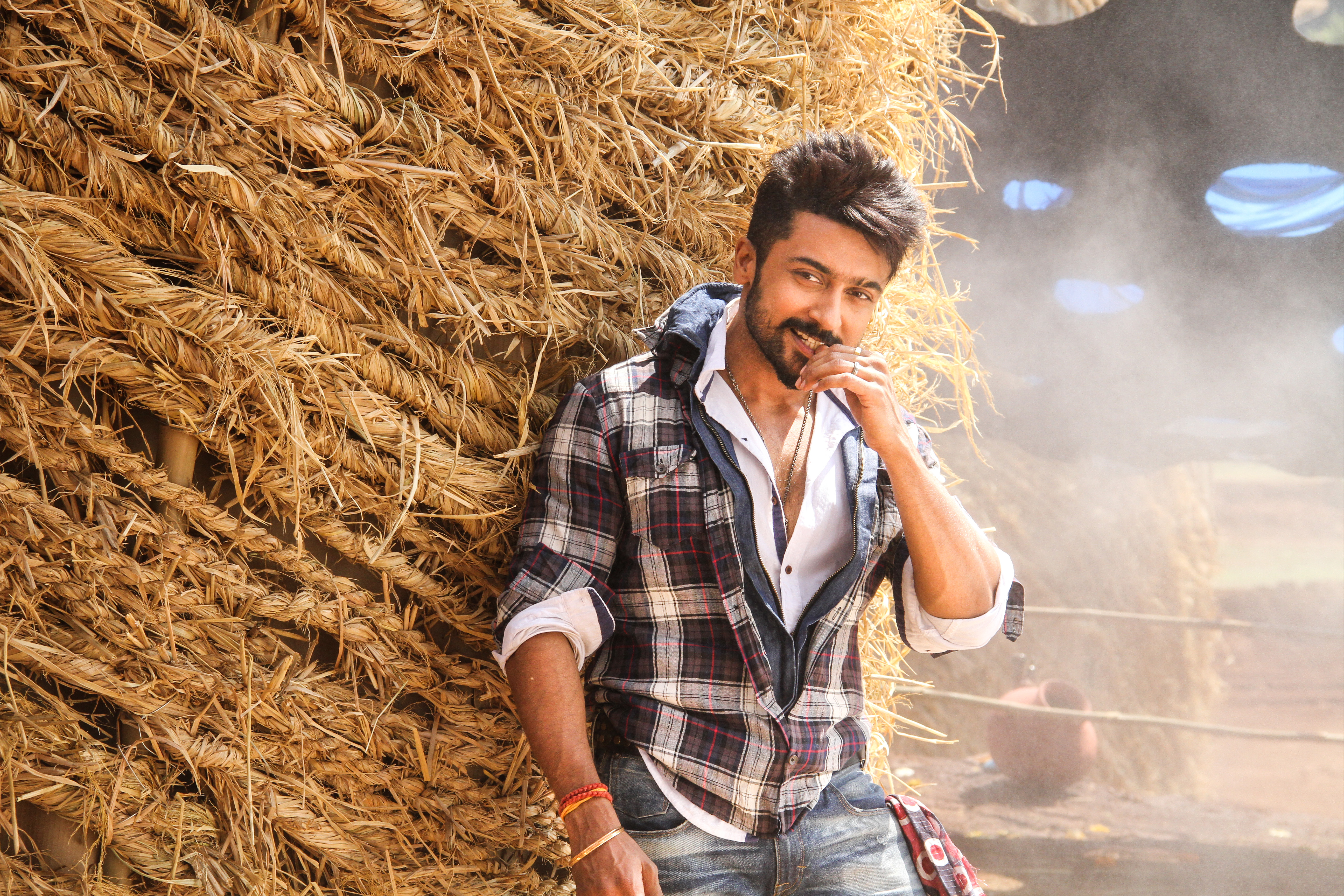 Suriya Look Handsome In Sikinder Movie High Definition - Anjaan Movie Surya Hd - HD Wallpaper 