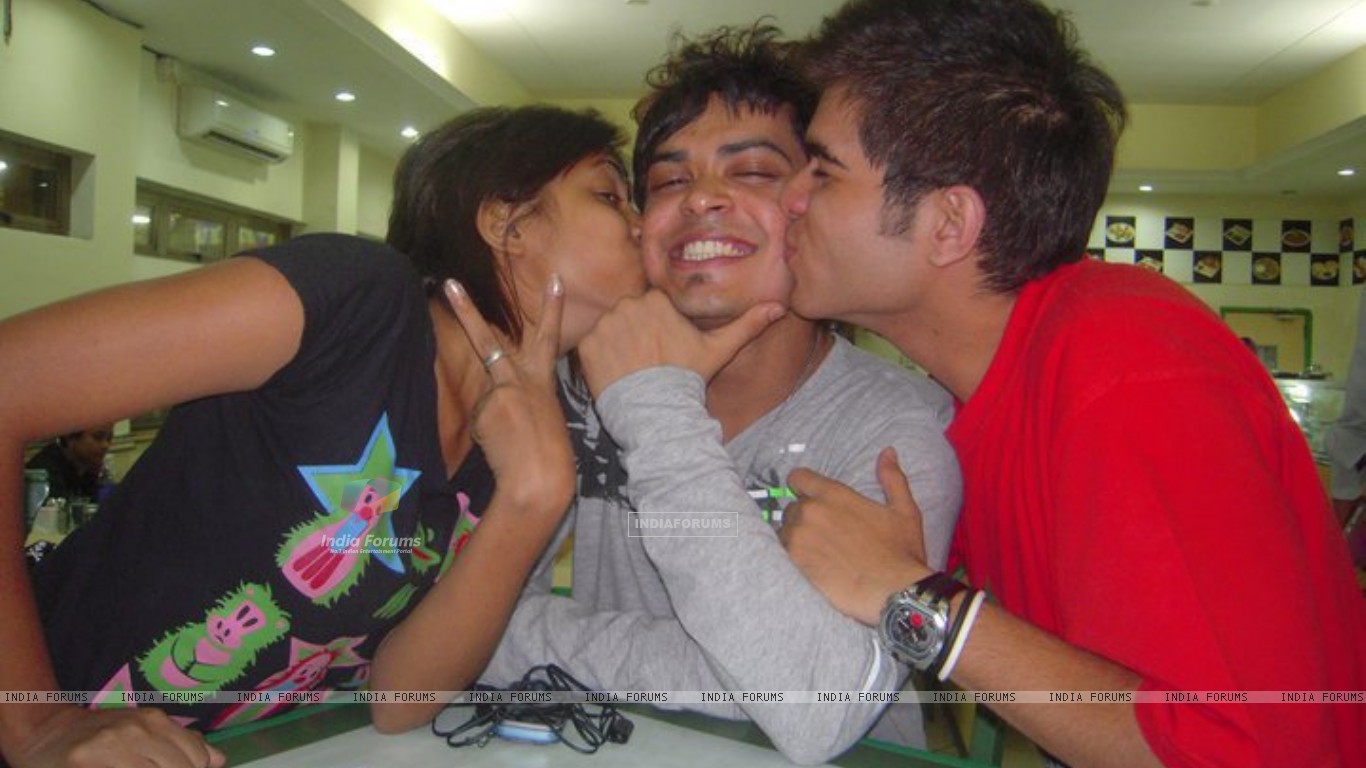 Friendship - HD Wallpaper 