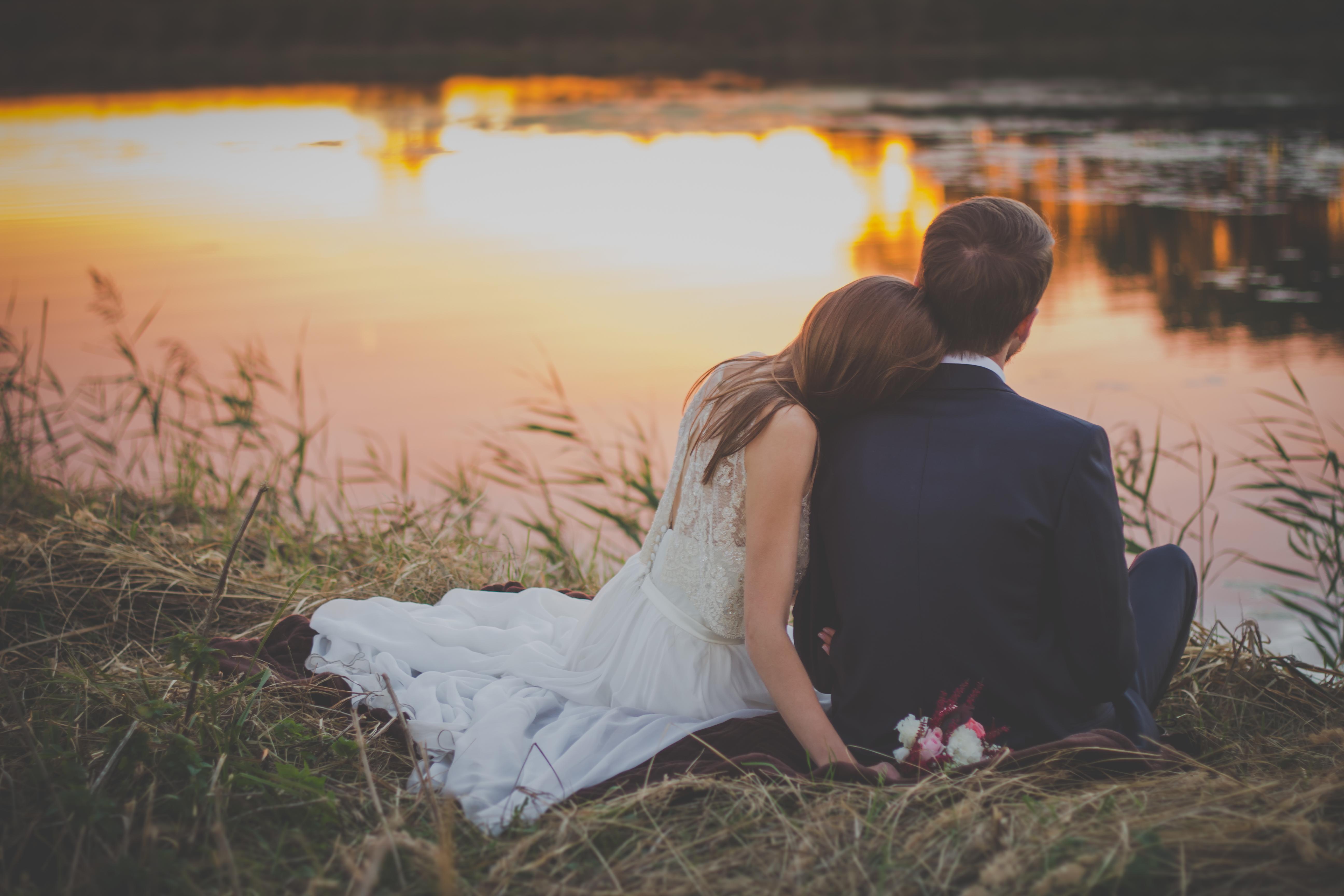 Pernikahan, Pengantin Baru, Pasangan - Christian Husband Wife Love - HD Wallpaper 