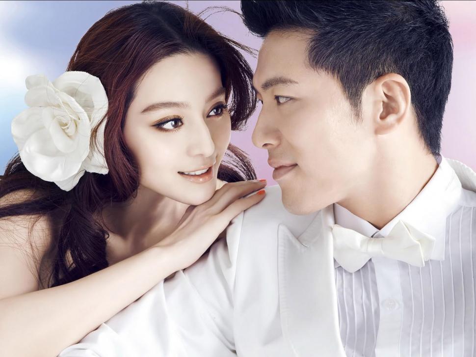 Holiday, Couple, Wedding, Love, White Wallpaper,holiday - Wallpaper - HD Wallpaper 