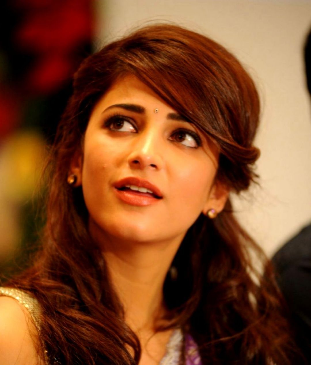 Shruti Hassan Hd - HD Wallpaper 