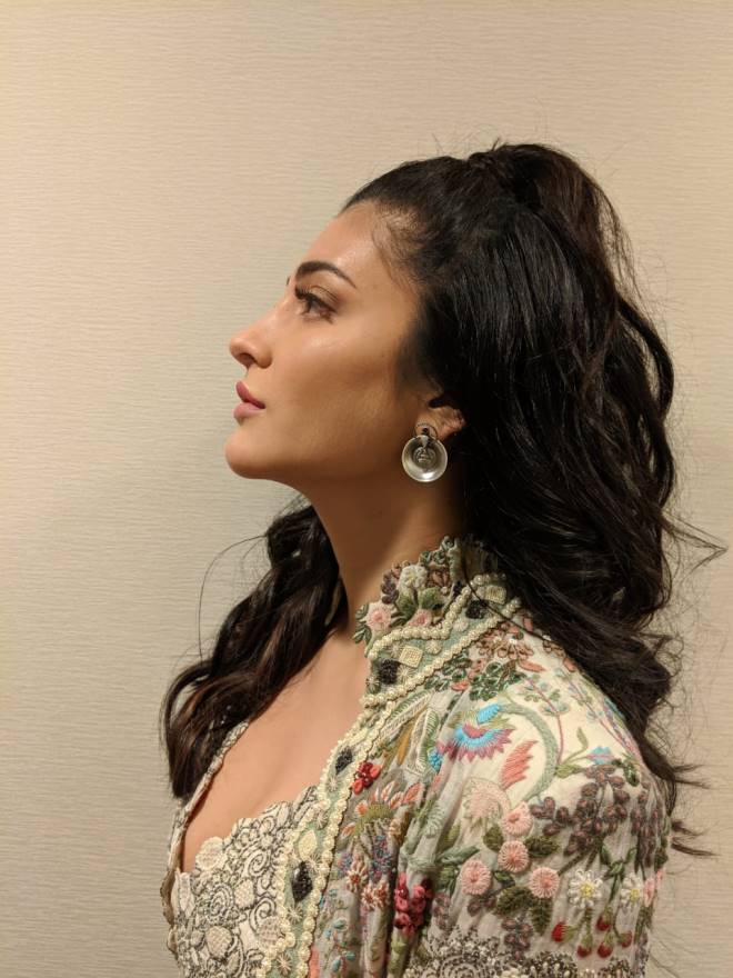 2019 Awards Shruti Haasan - HD Wallpaper 