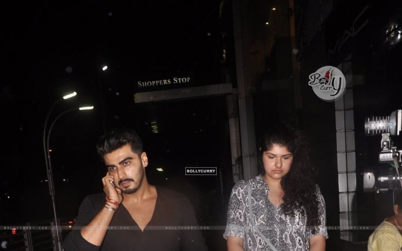 Arjun Kapoor Size - Fun - HD Wallpaper 