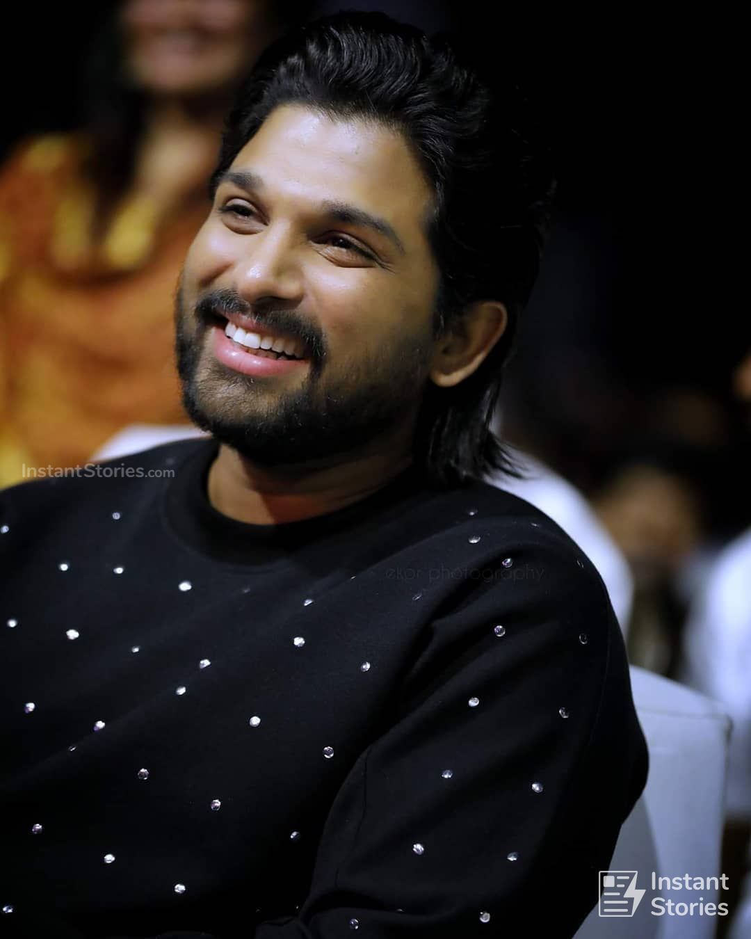 Allu Arjun Latest Hd Photos/wallpapers (11439) - Allu Arjun Latest Pics Hd - HD Wallpaper 