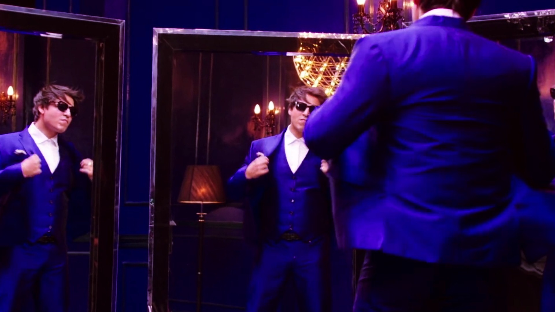 Vivek Oberoy Wallpaper - Performance - HD Wallpaper 