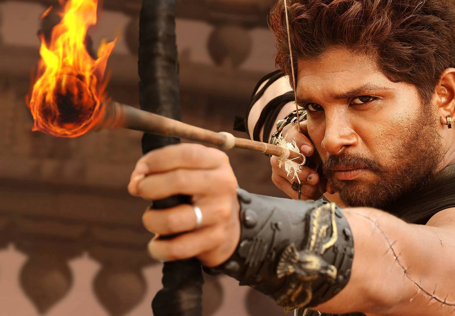 Rudhramadevi Allu Arjun - HD Wallpaper 