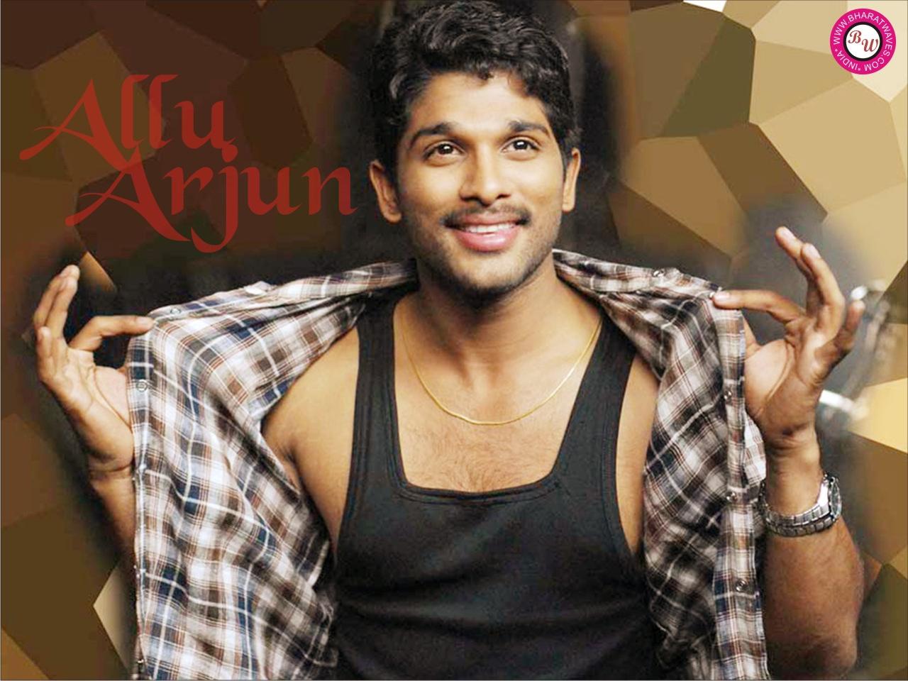Rudrama Devi Allu Arjun - HD Wallpaper 