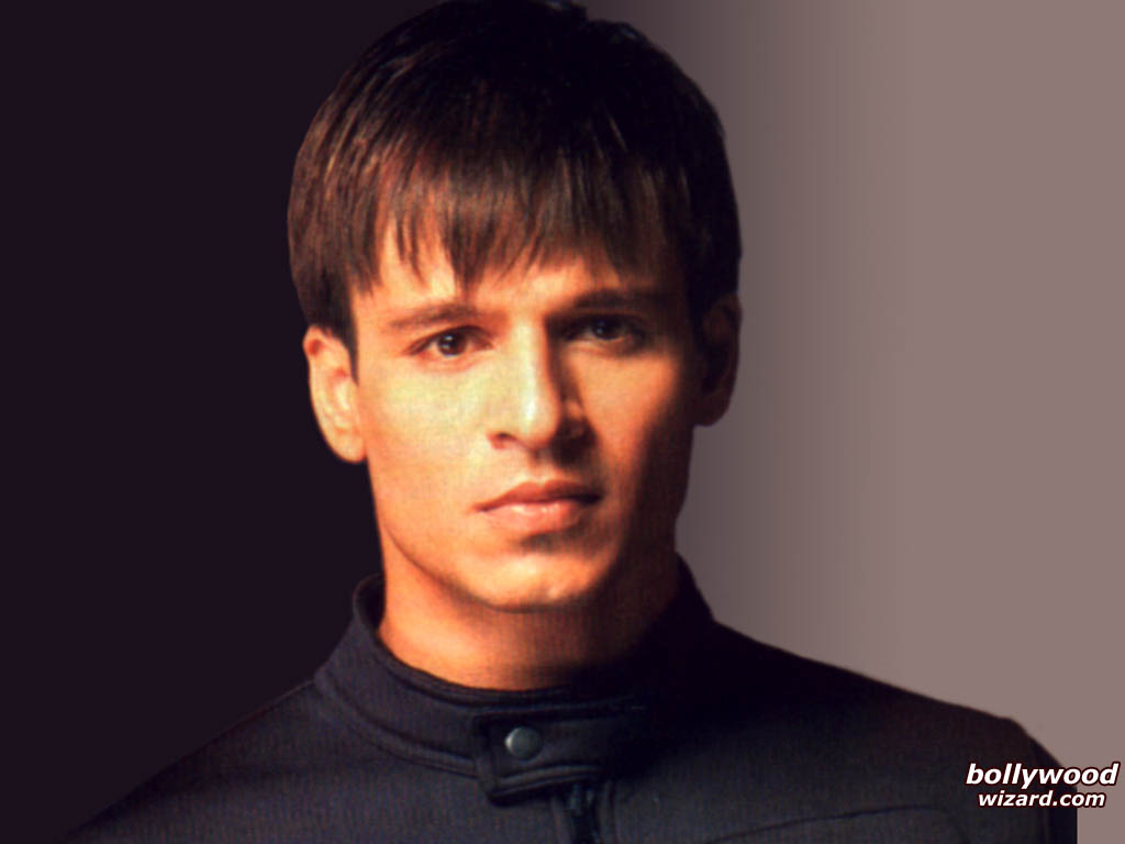 Vivek Oberoi - Vivek Oberaio - HD Wallpaper 