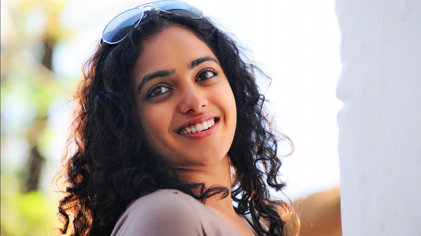 Actress Nithya Menon-1366x768 - Happy Bday Nithya Menon - HD Wallpaper 