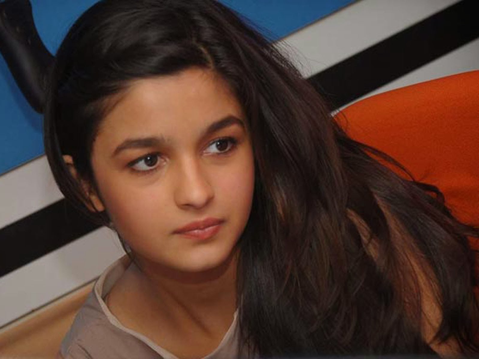 Alia Bhatt Bina Makeup - HD Wallpaper 