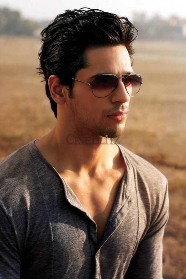 Siddharth Malhotra - HD Wallpaper 