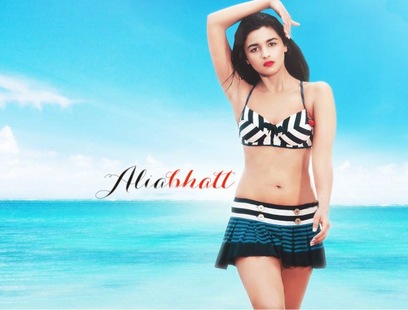 Alia Bhatt Blue Bikini - HD Wallpaper 