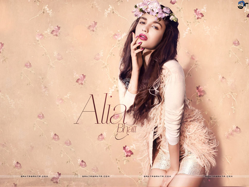 Alia Bhatt - Alia Bhatt Photo New Pic Hot - HD Wallpaper 