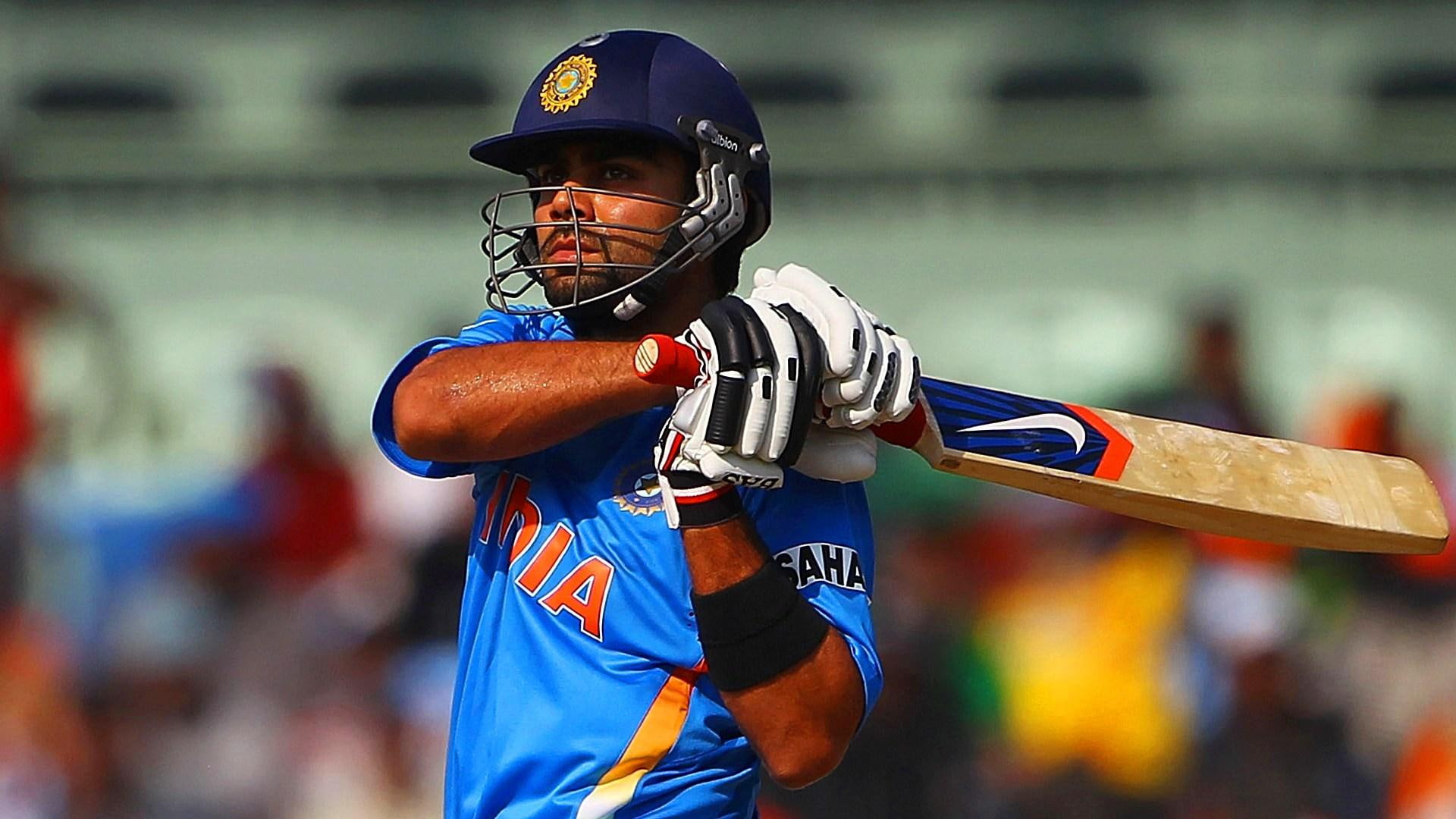 Kohli In World Cup 2011 - HD Wallpaper 