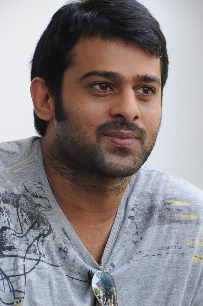 Mirchi Film Prabhas Stills - HD Wallpaper 