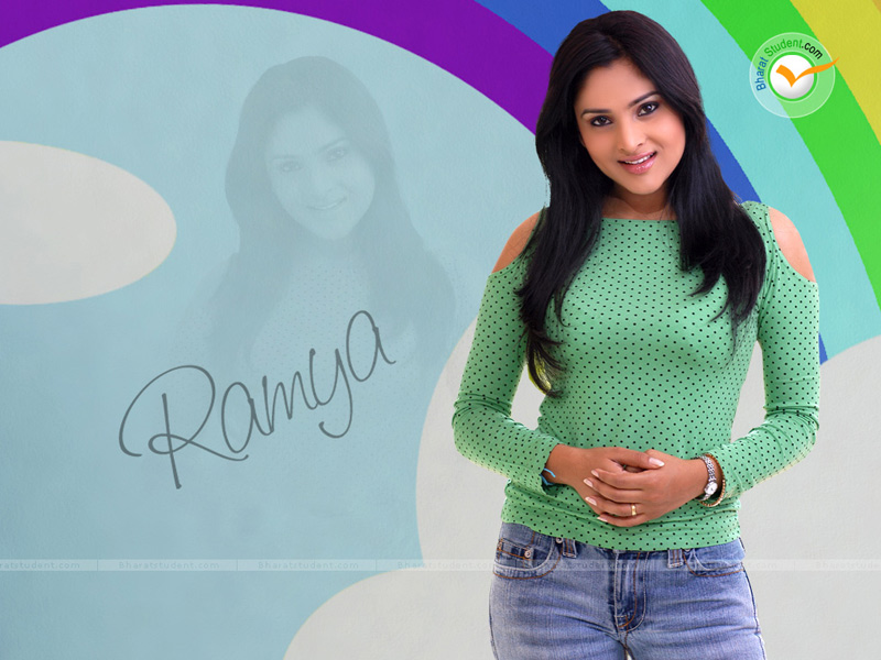 Ramya Kannada Actress Photos Download - HD Wallpaper 