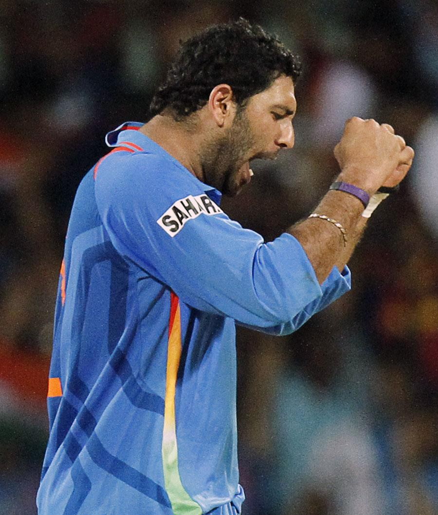 India Vs Australia 2011 - HD Wallpaper 