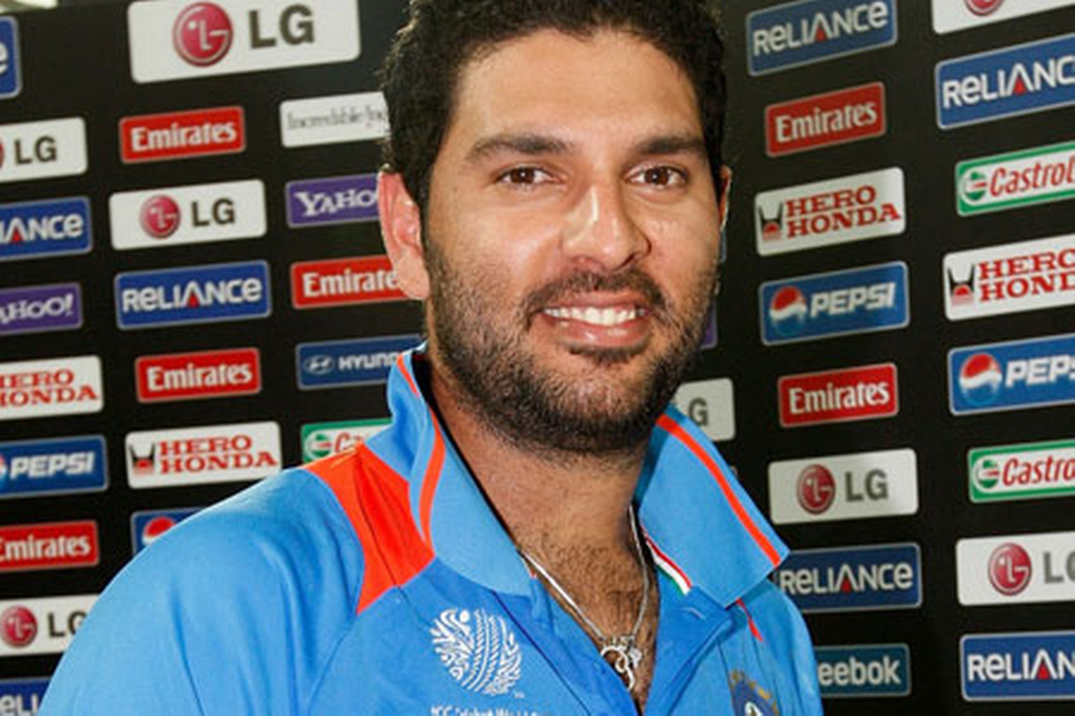 Yuvraj - Cricketers Duplicate People - HD Wallpaper 
