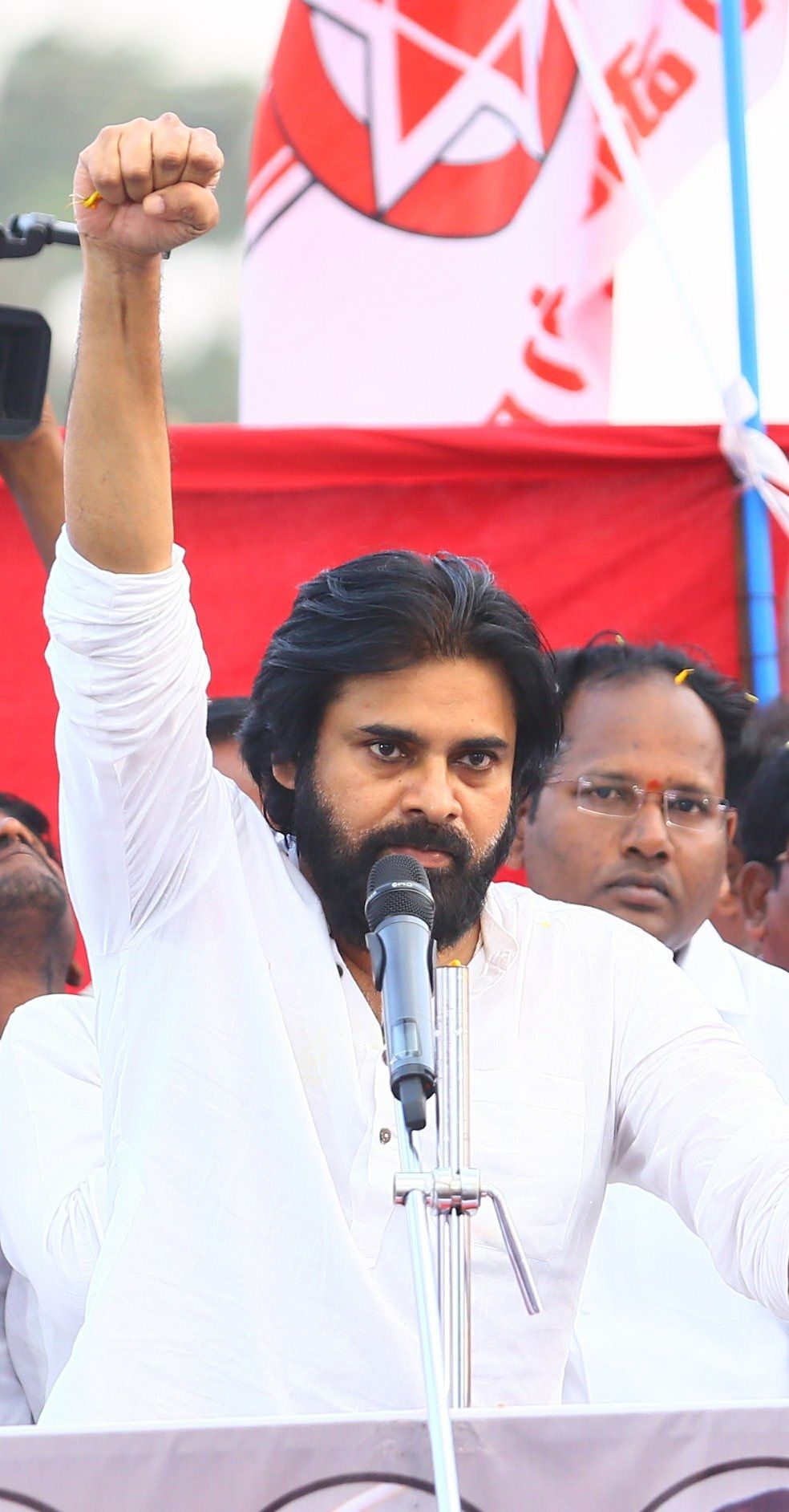 Telugu Power Star Pawan Kalyan Photos Download - HD Wallpaper 