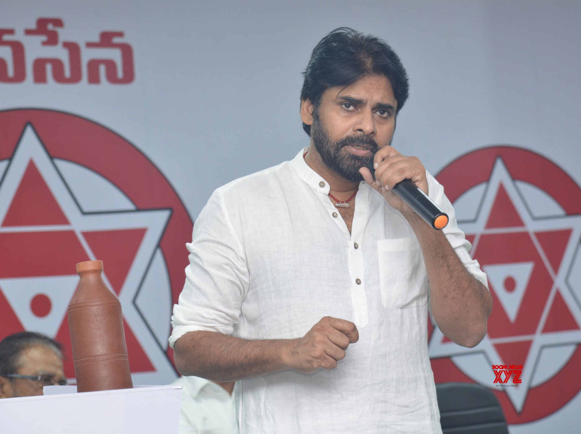 Jana Sena Party - HD Wallpaper 