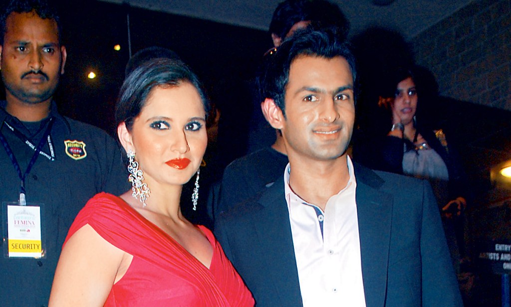 Shoaib Malik Sania Mirza Hd - HD Wallpaper 