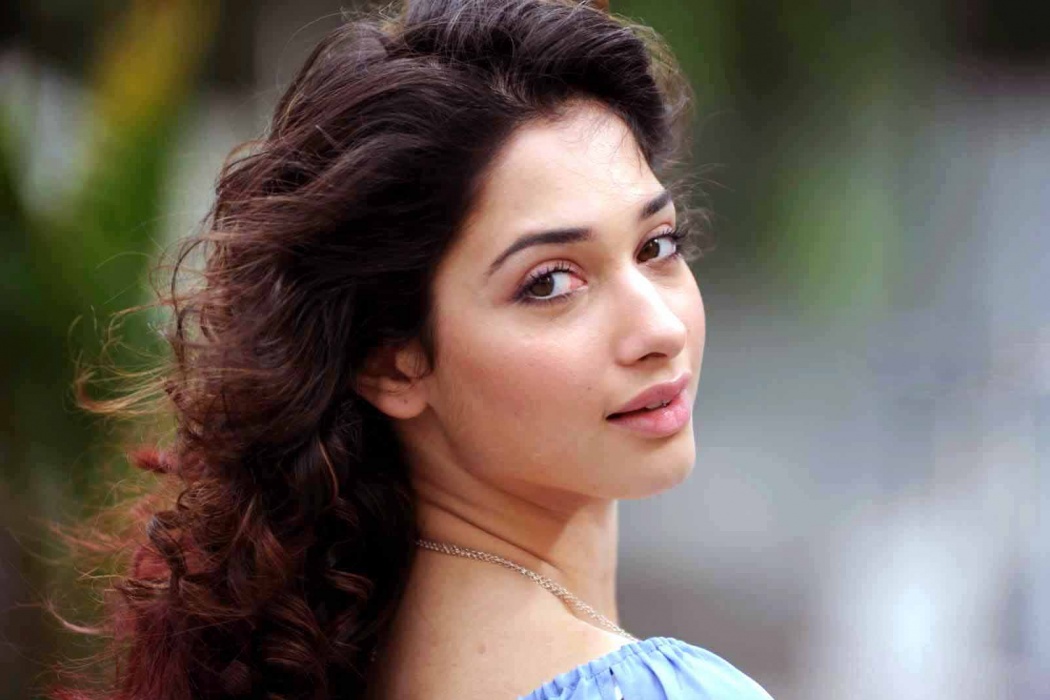 Tamannaah Bhatia Hq - Actress Of Bahubali 2 - HD Wallpaper 