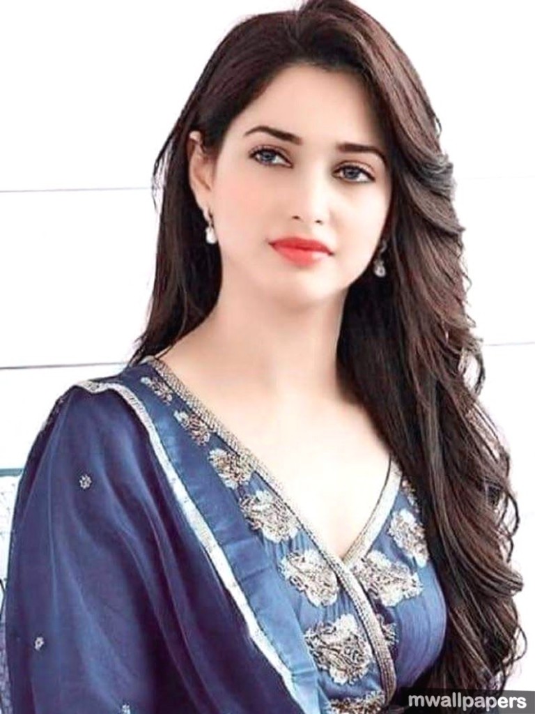 Tamanna Bhatia Hd Wallpaper Downloading - Tamanna Bhatia - HD Wallpaper 