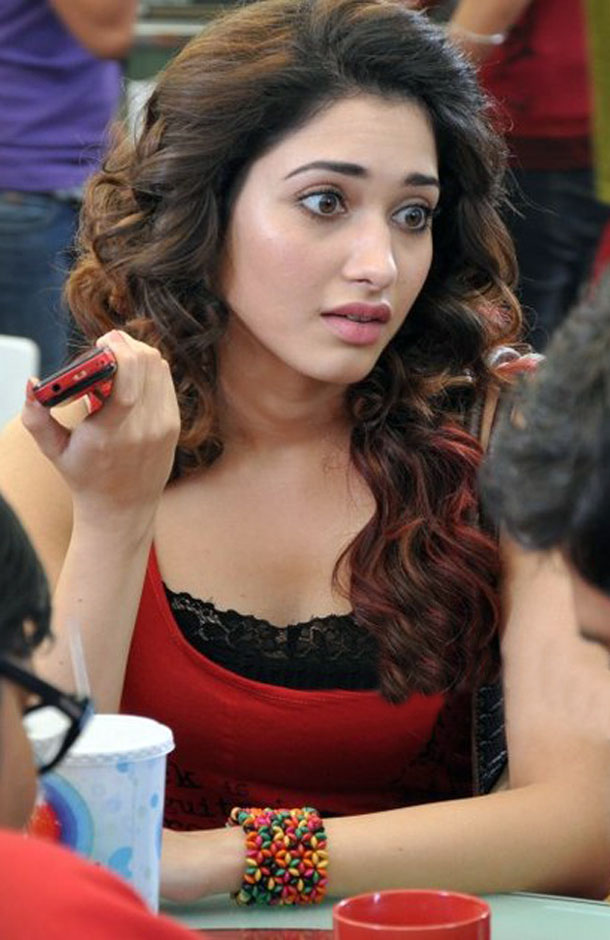 Tamanna Hd Wallpaper - Tamanna Bhatia All Hd - HD Wallpaper 