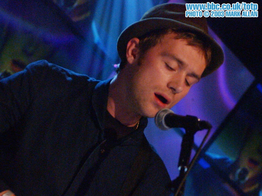 Blur - Singing - HD Wallpaper 