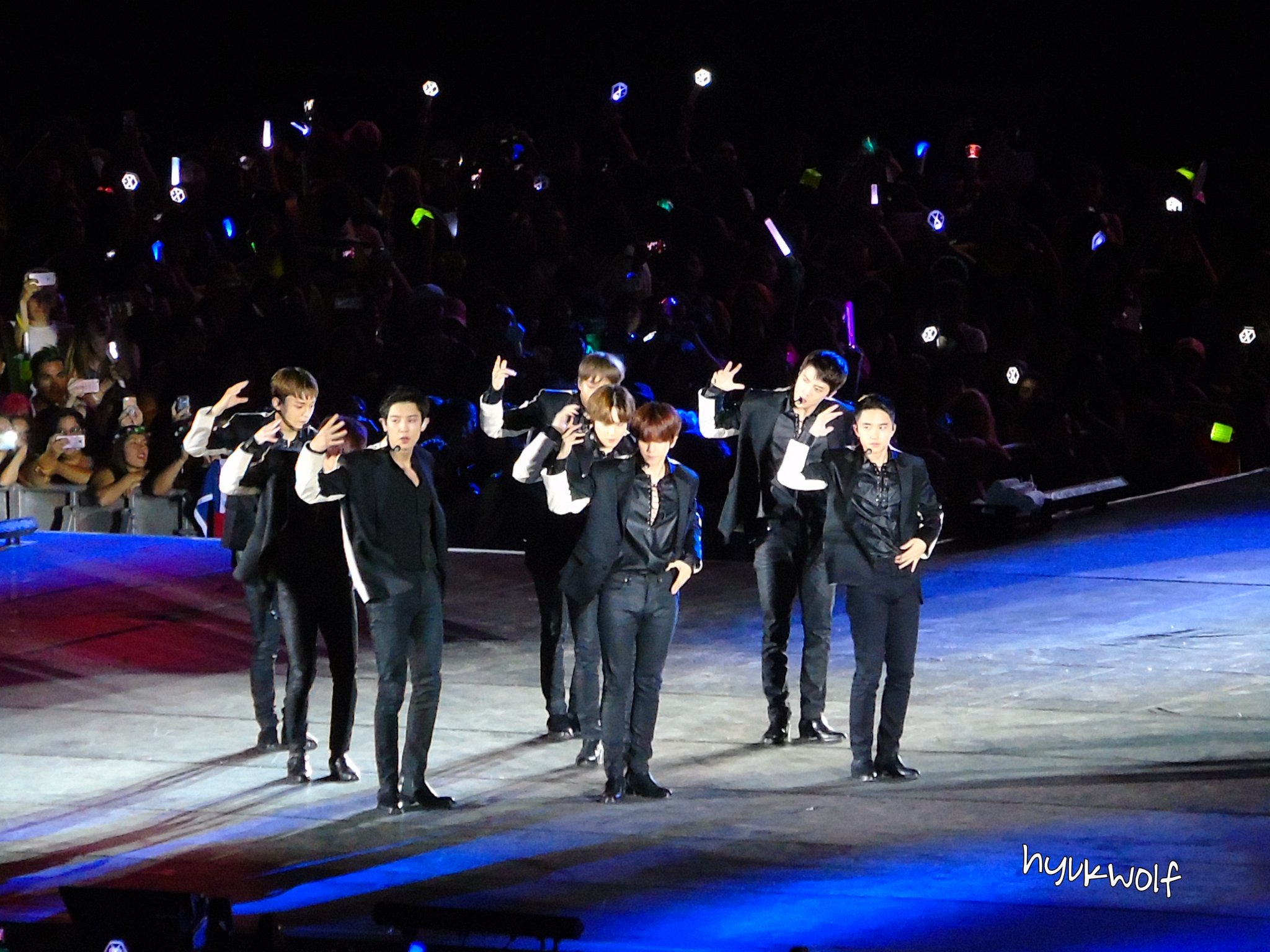 Smtown Live In Santiago - Performance - HD Wallpaper 