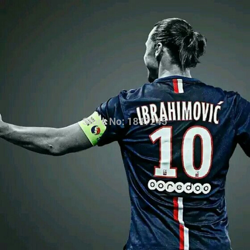 Zlatan Ibrahimovic Psg - HD Wallpaper 